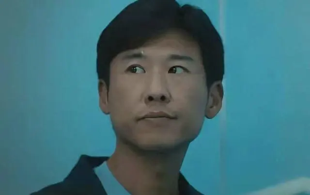 《低智商犯罪》胡建仁反水周荣,李茜误入别墅被软禁 | 相关图片 《低智商犯罪》胡建仁反水周荣,李茜误入别墅被软禁 | 相关图片