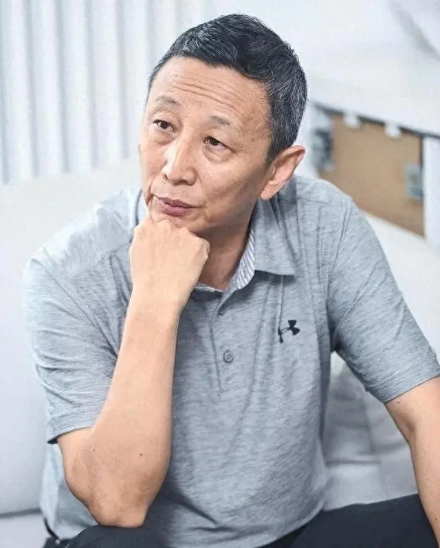 萧锋丛珊结婚近30年未生育，继子吴迪凭短片《继父》获最佳纪实奖 | 相关图片